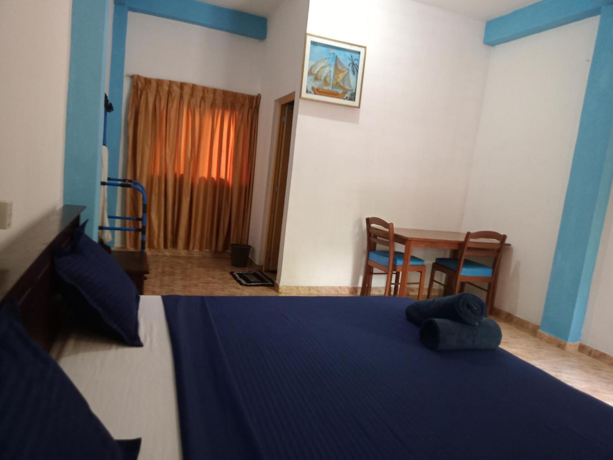 Suninn Hostel And Surf School เวลิกามา ภายนอก รูปภาพ
